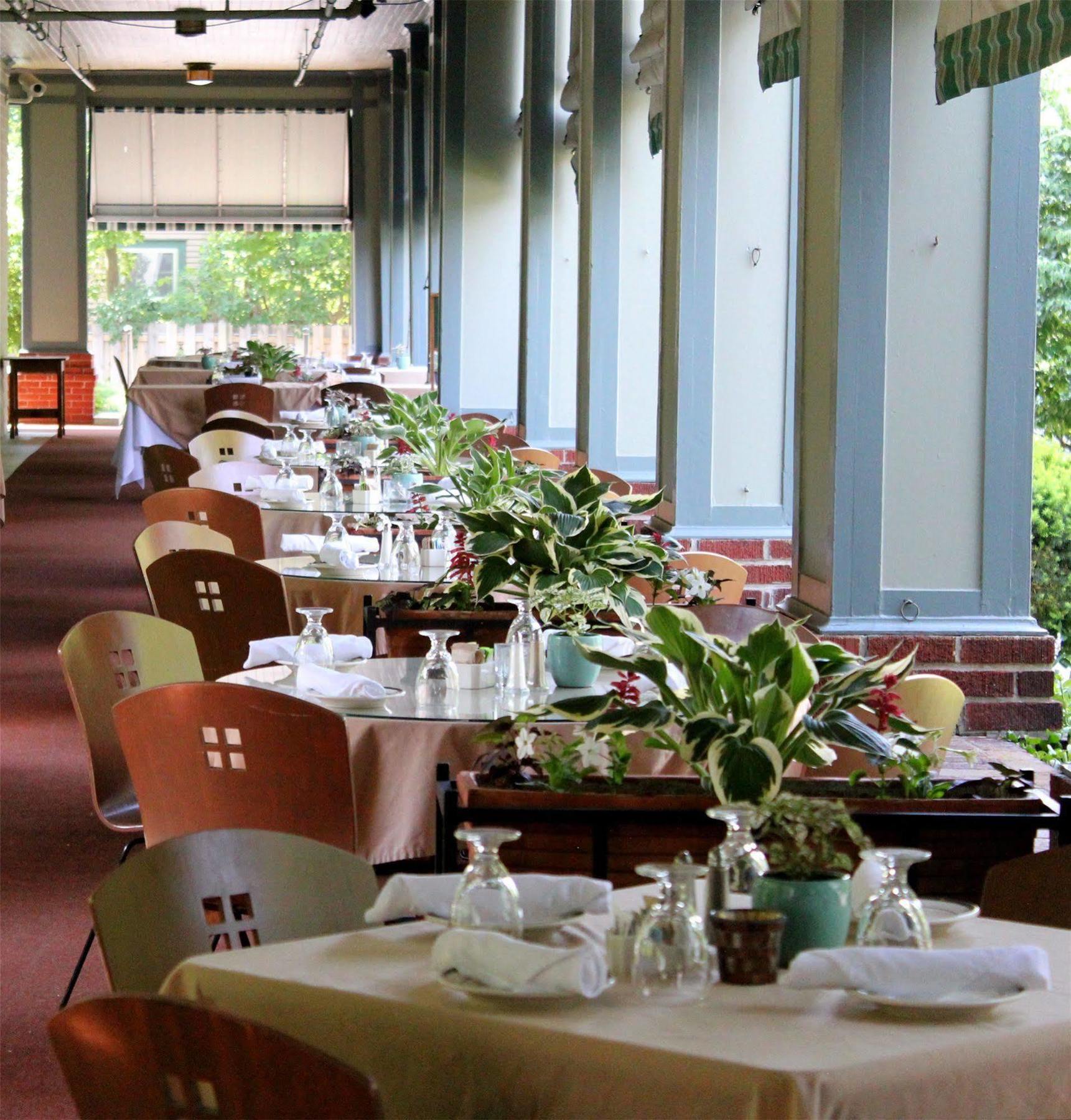 Roycroft Inn East Aurora Zewnętrze zdjęcie